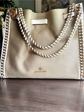 Michael Kors Mina Large Metallic Canvas Chain Shoulder Bag White Gold EUC